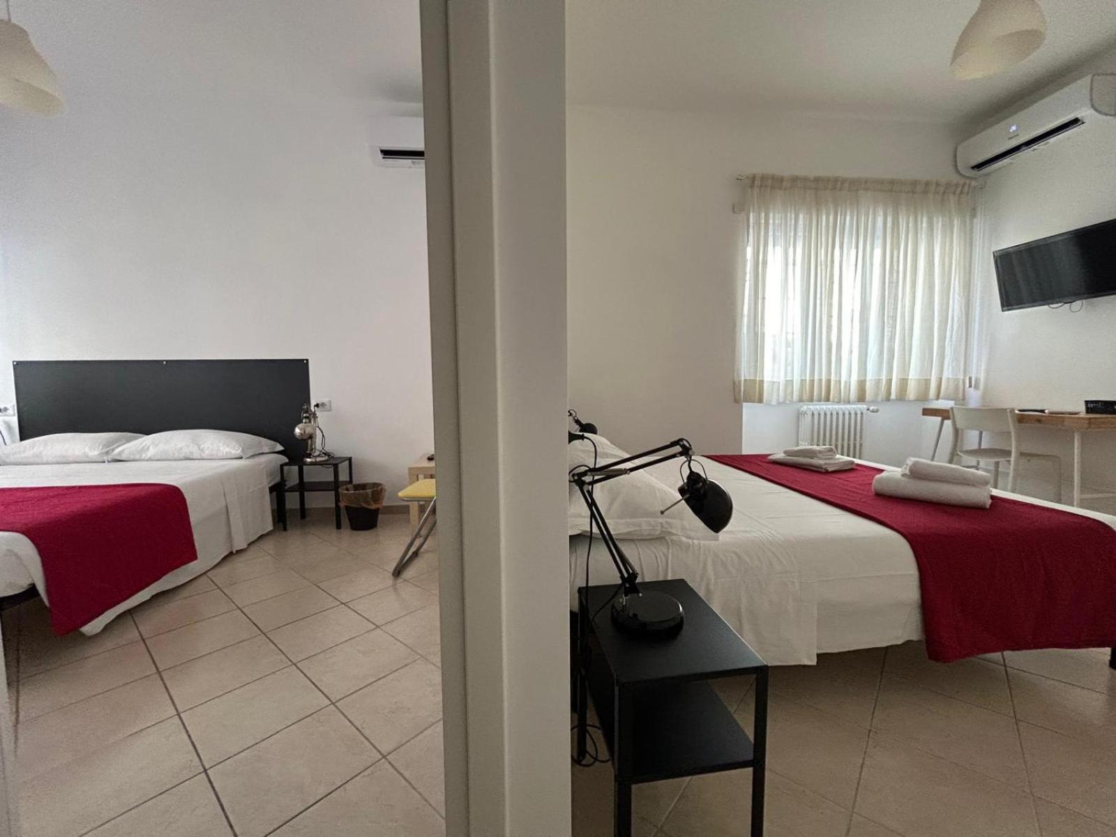 Отель Peppe'S Bed Рим Экстерьер фото