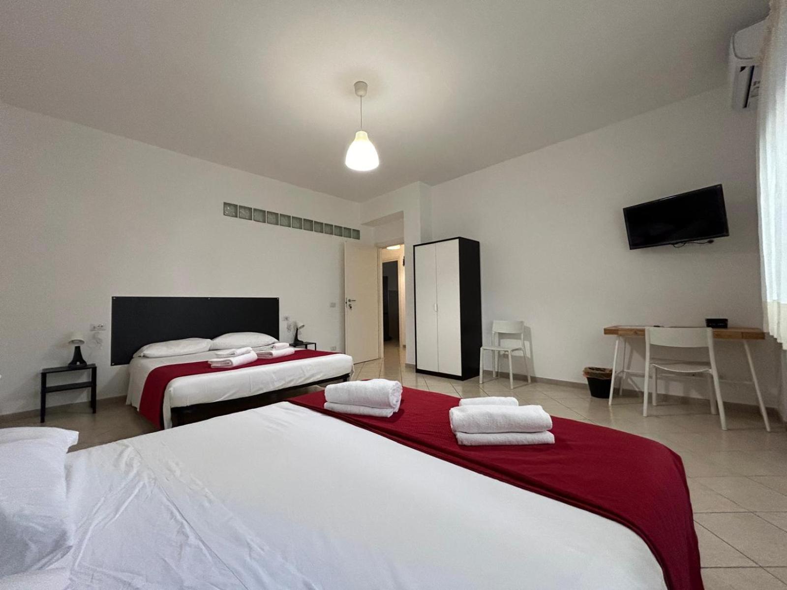 Отель Peppe'S Bed Рим Экстерьер фото